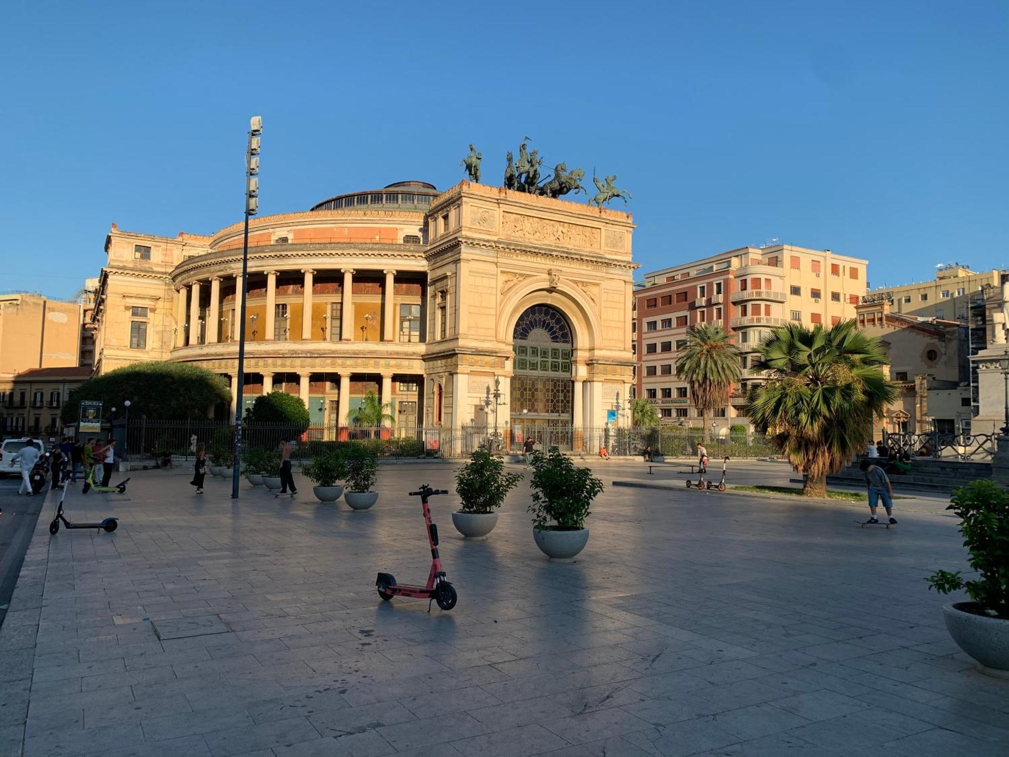 George House Palermo Hotel Exterior photo